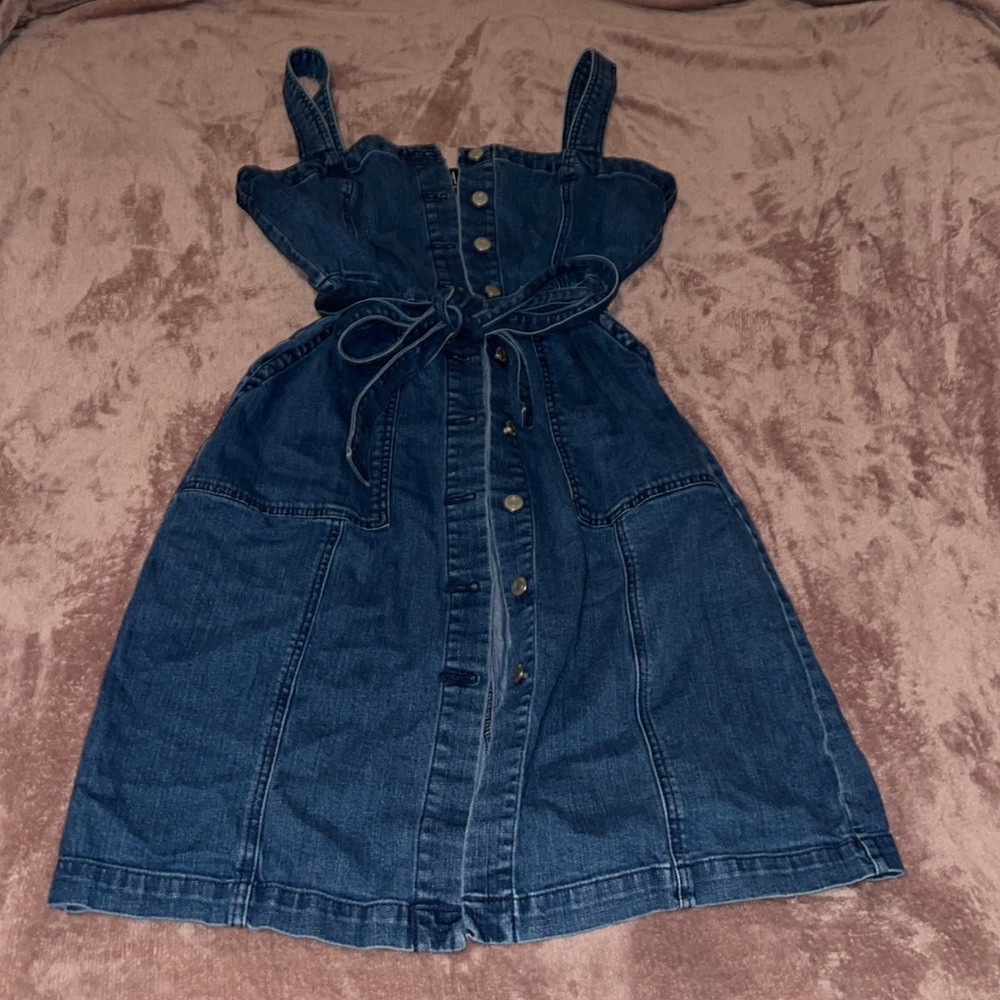 Gap Denim Button Up Dress w/ Belt